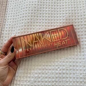 Urban Decay Naked Heat Palette - Fiery Hues